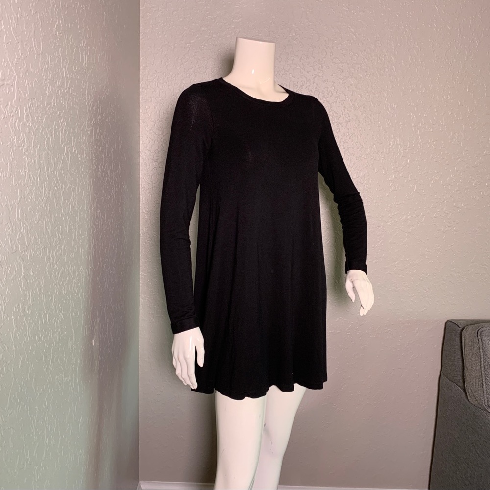 Forever 21 Black Swing Tunic Top S